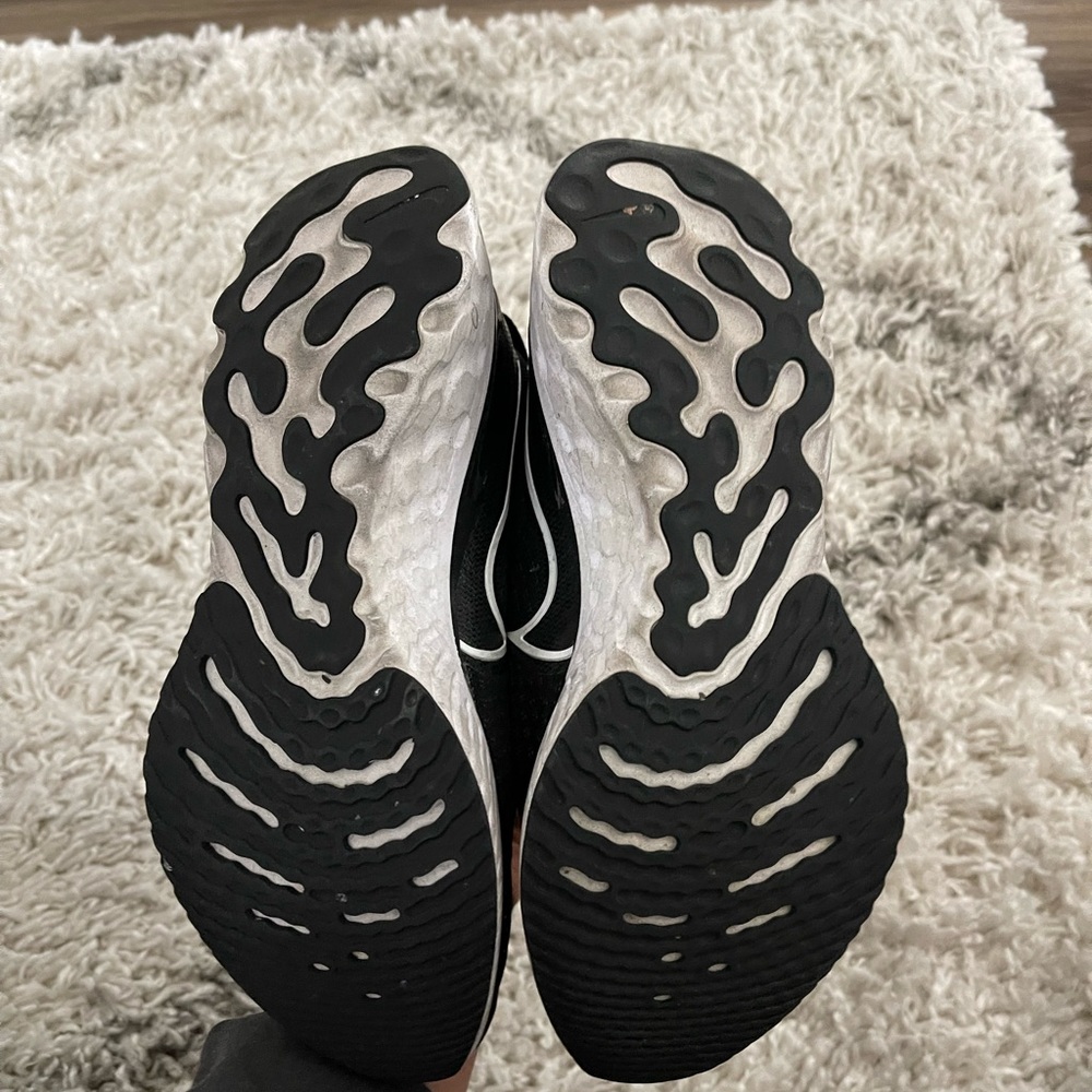 Nike Infinity React - image 4